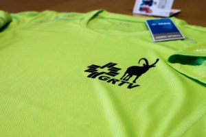 Jako Sportshirts mit Logo für den Bündner Turnverband