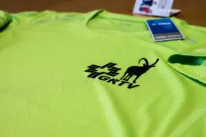 Jako Sportshirts mit Logo für den Bündner Turnverband