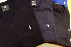 Bestickte Kaschmir Pullover für Royal Cashmere