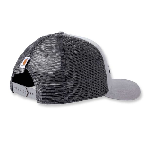 Die Carhartt Mesh-Back Logo Graphic Cap AH1195 Rückseite in grau ist die perfekte Wahl für alle, die eine robuste und bequeme Baseballmütze suchen, die auch an heißen Tagen angenehm zu tragen ist.