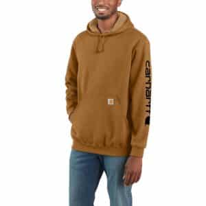 Carhartt Herren Hoodie K288 in Carhartt braun angezogen am Mann.